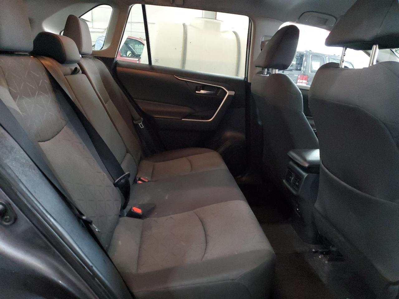 2021 Toyota RAV 4 - Image 11