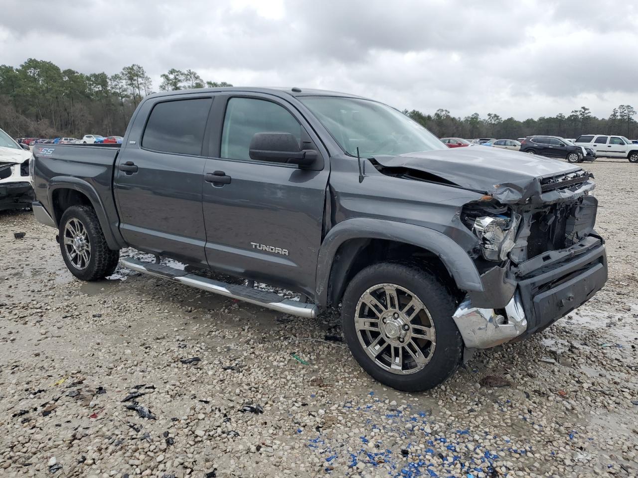 2015 Toyota Tundra - Image 4