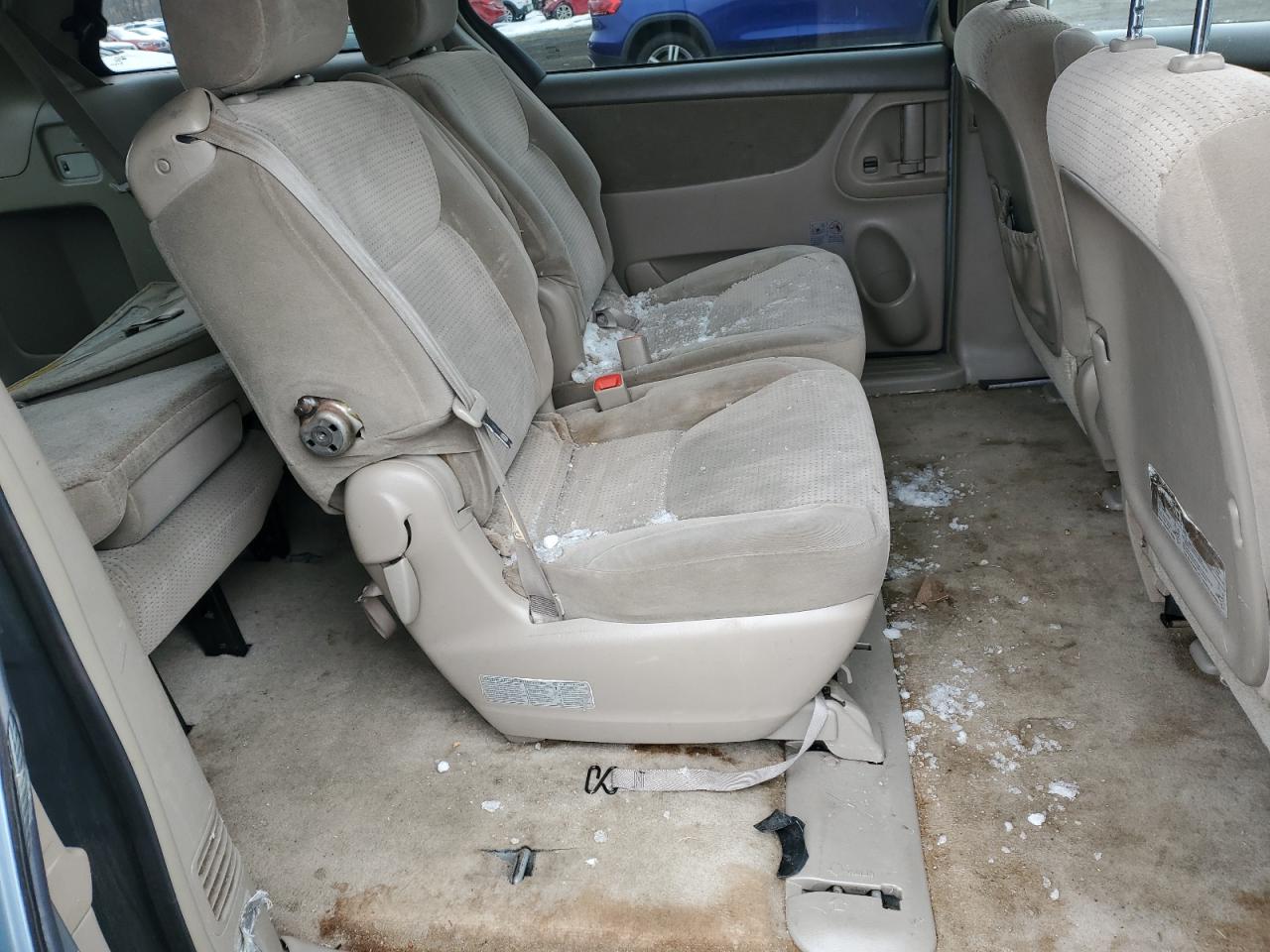 2007 Toyota Sienna - Image 11