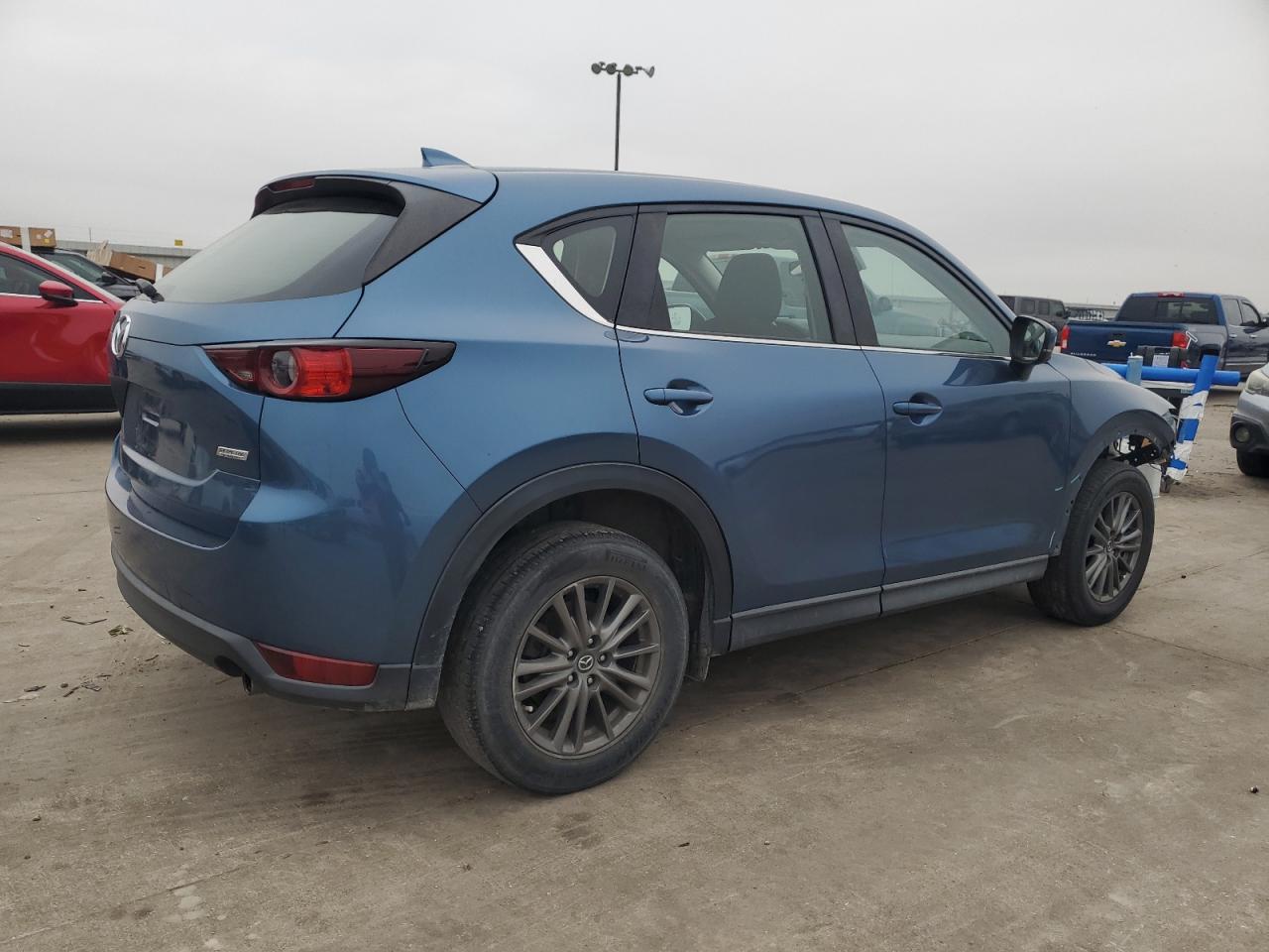 2017 Mazda CX-5 - Image 3