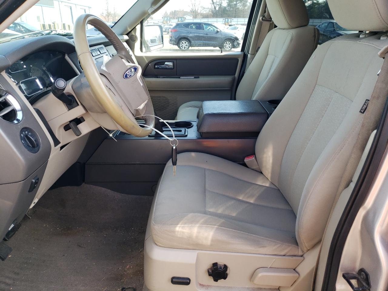 2010 Ford Expedition - Image 7