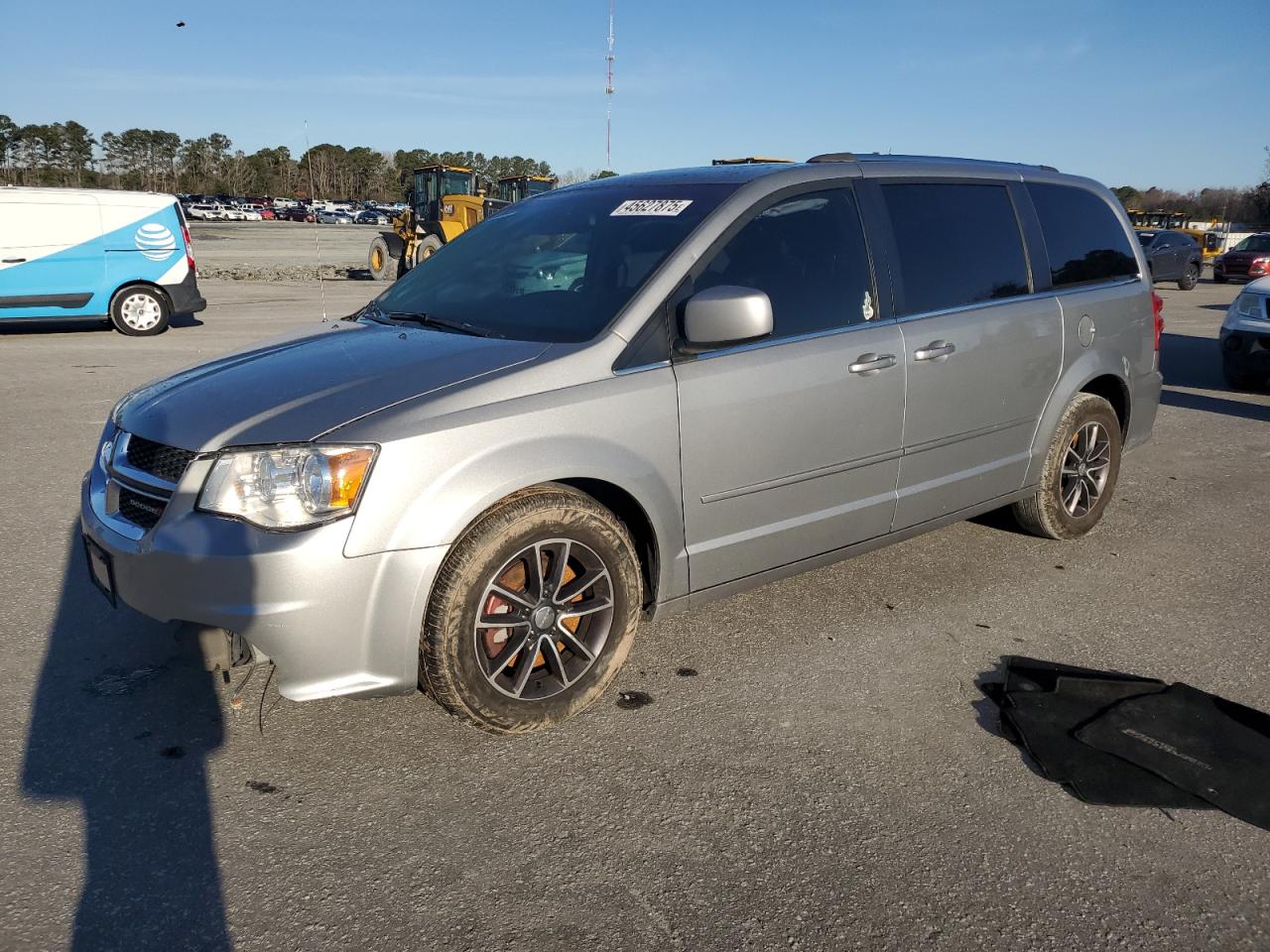 2017 Dodge Caravan - Image 1