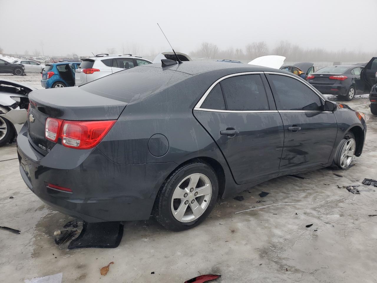 2015 Chevrolet Malibu - Image 3