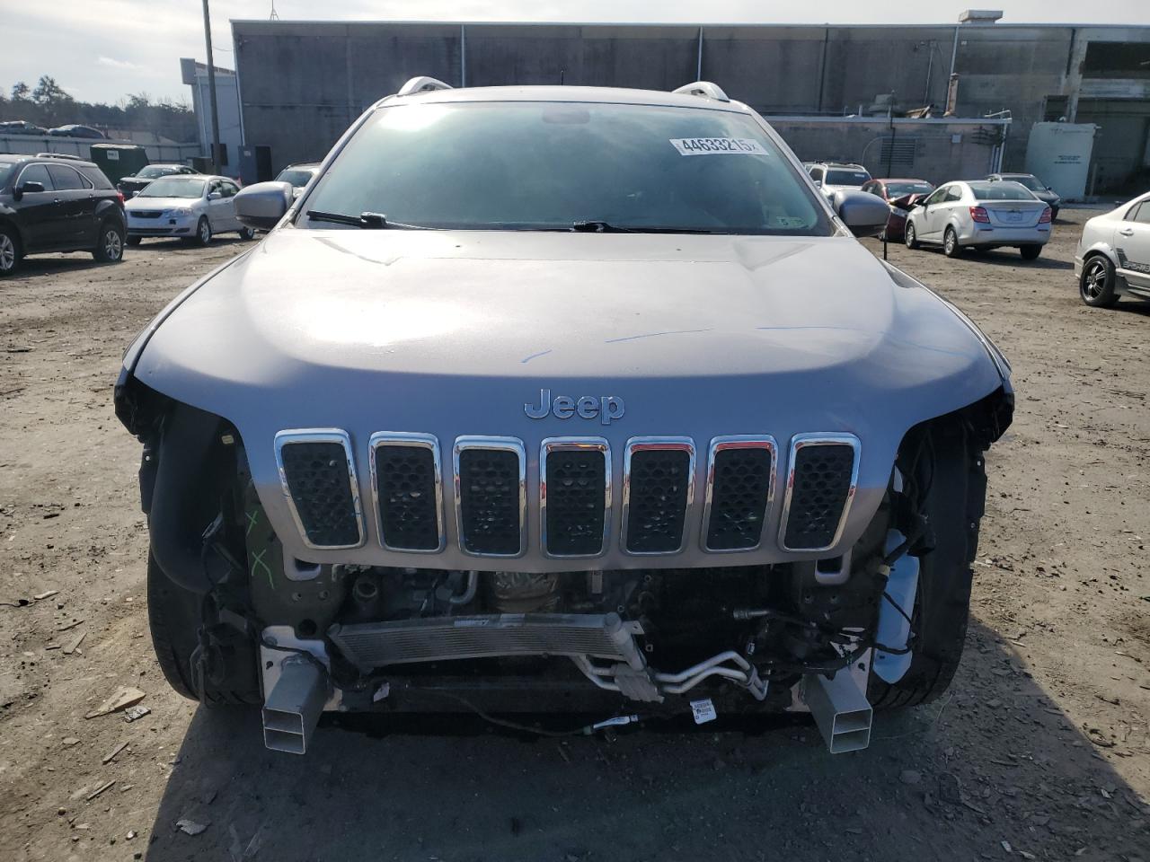 2019 Jeep Grand Cherokee - Image 5