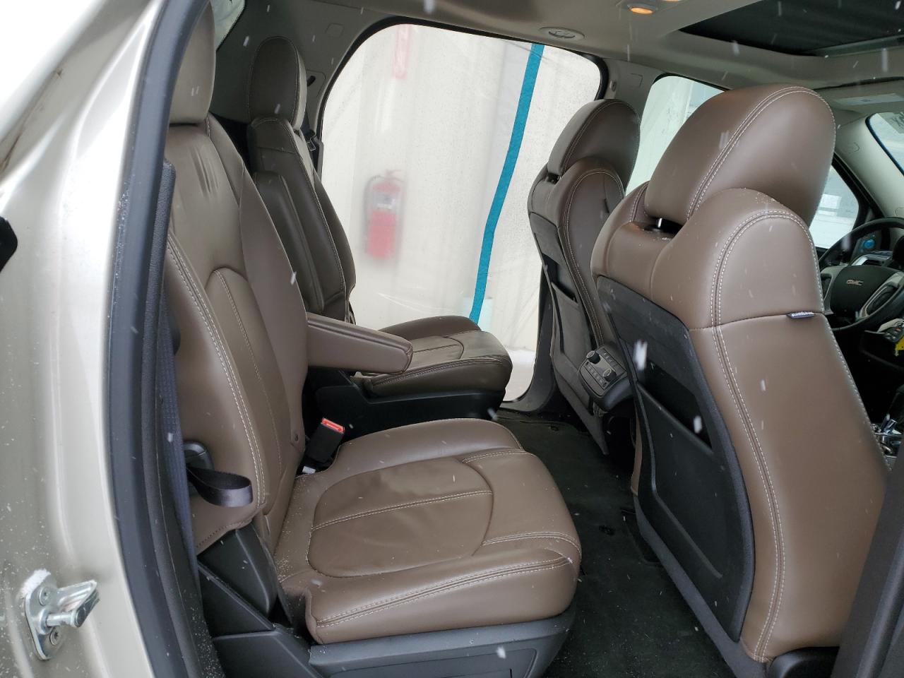 2014 GMC Acadia - Image 11