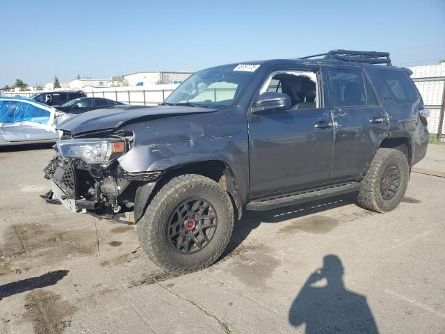 2022 Toyota 4Runner Sr 4.0L