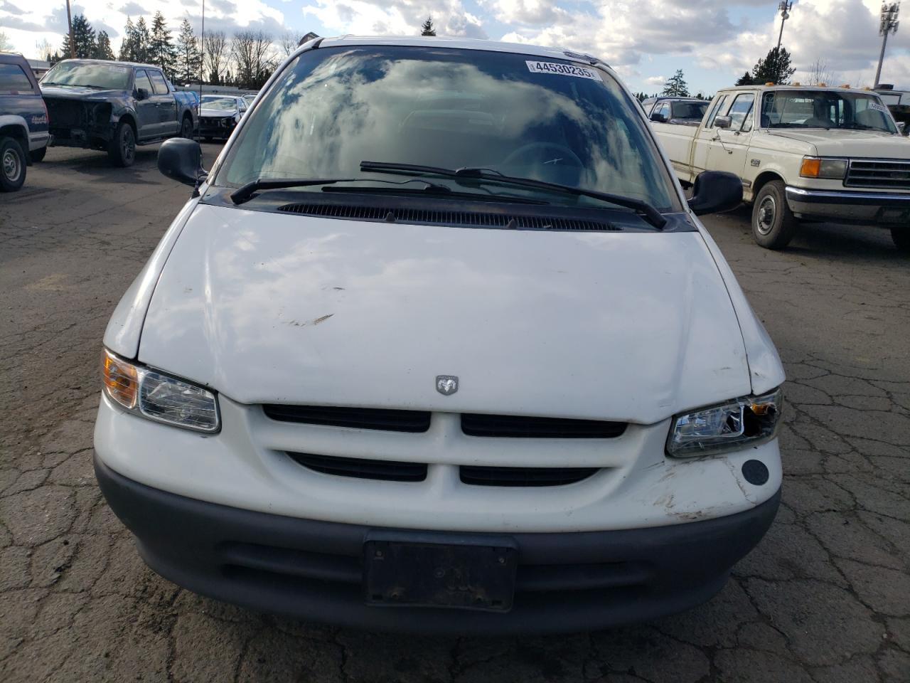 1997 Dodge Caravan - Image 5