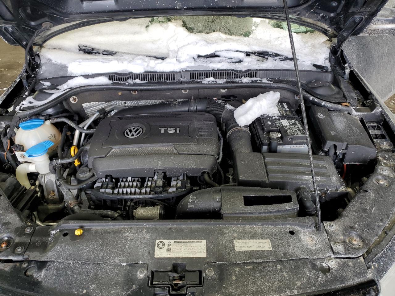 2014 Volkswagen Jetta - Image 11