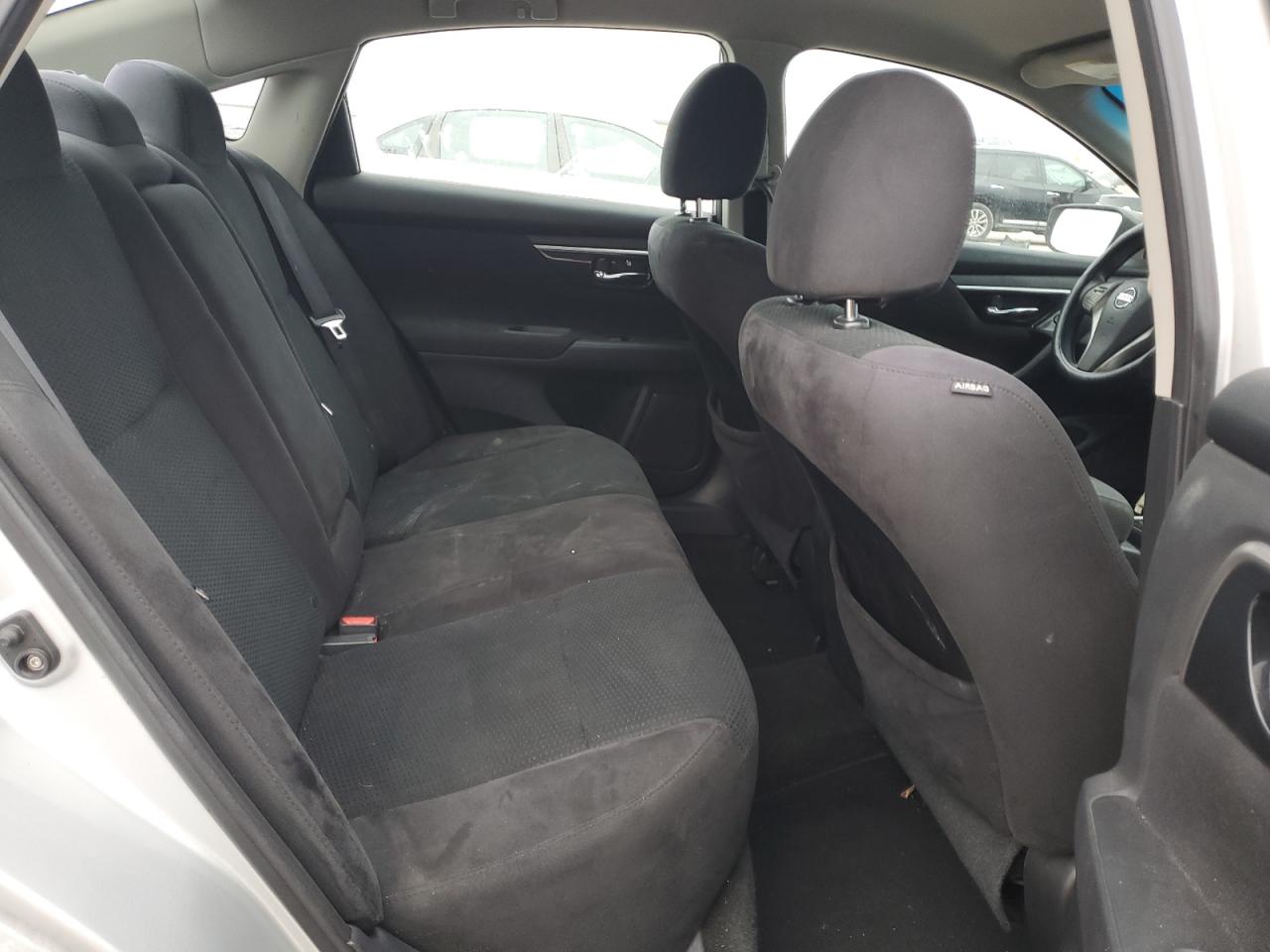 2014 Nissan Altima - Image 10