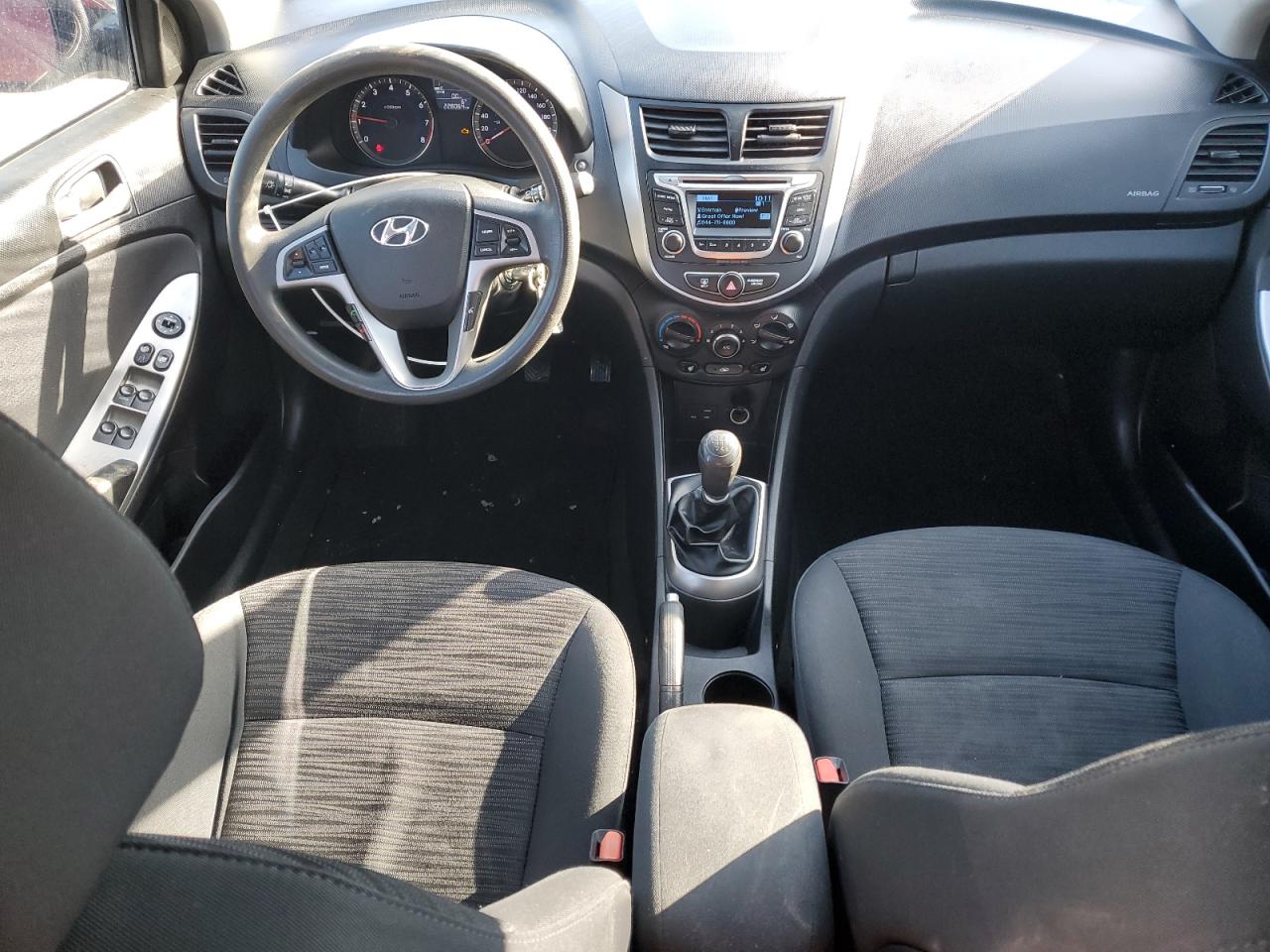 2015 Hyundai Accent - Image 8