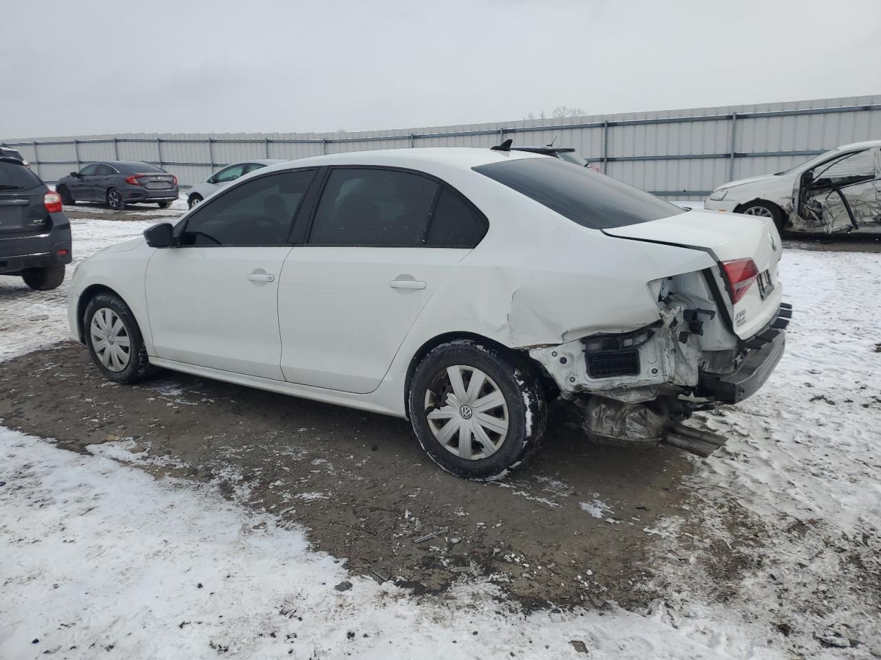 2016 Volkswagen Jetta - Image 2