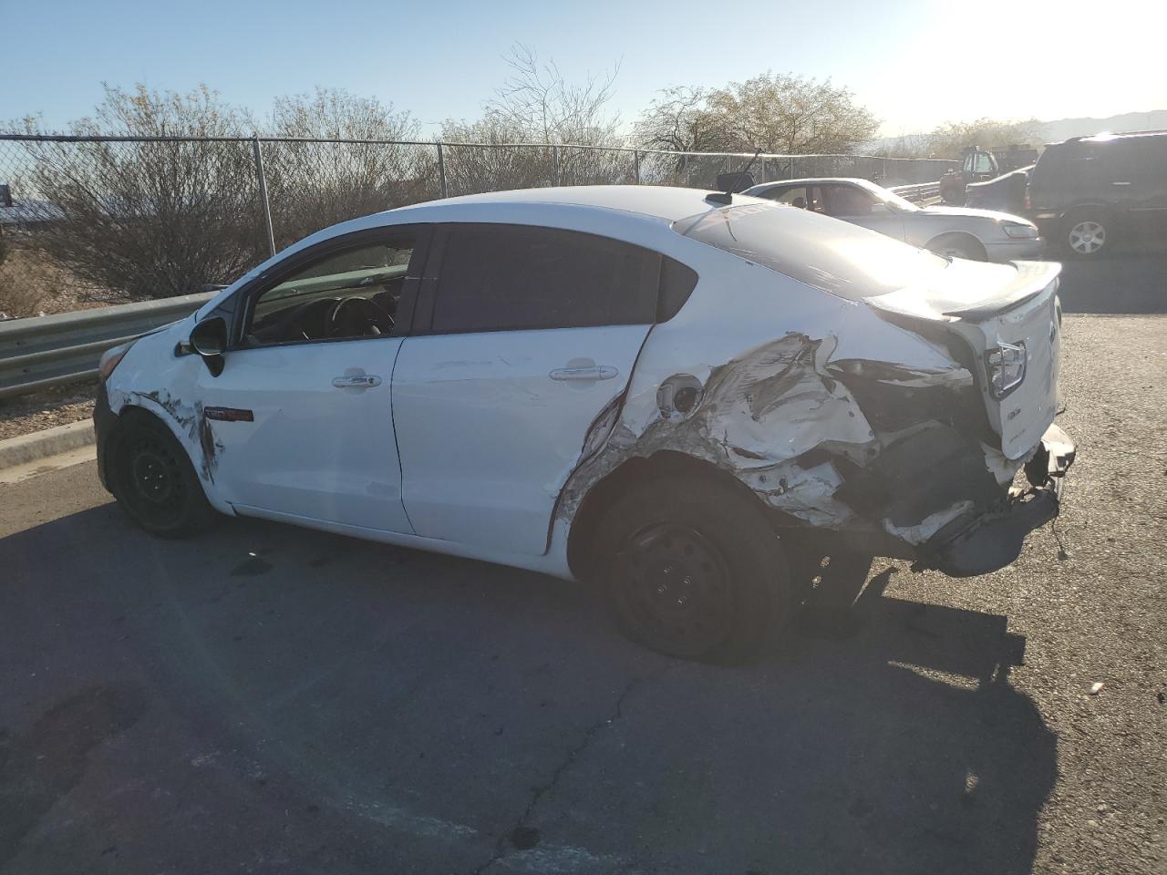 2016 Kia Rio - Image 2