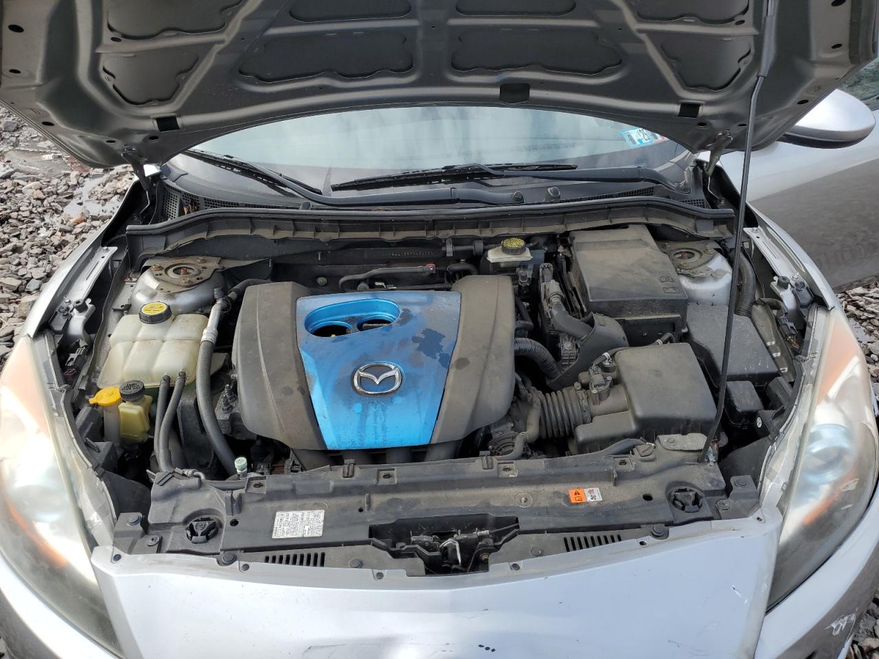 2012 Mazda 3 - Image 12