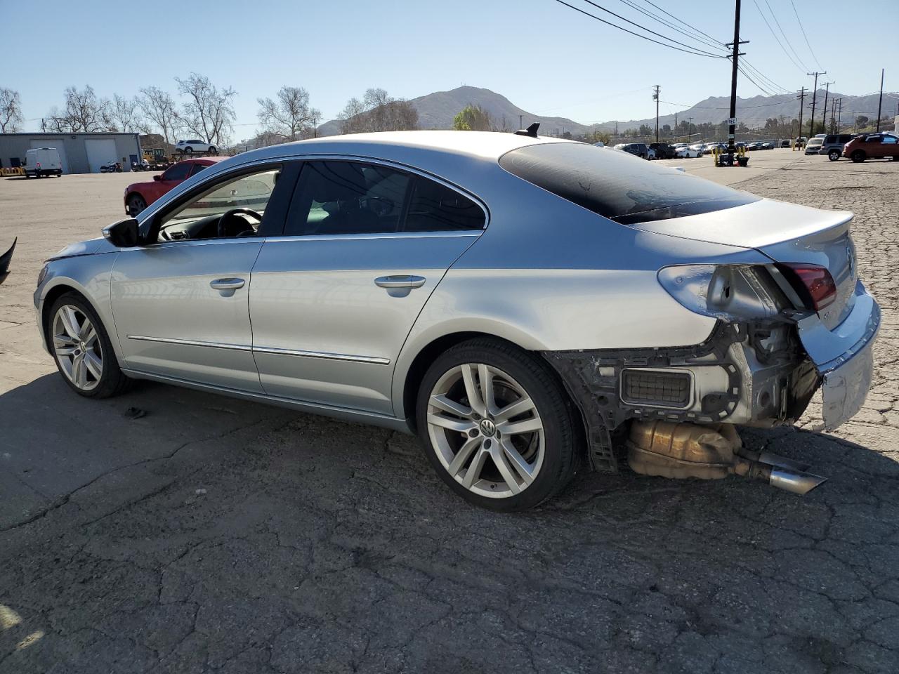 2015 Volkswagen Passat CC - Image 2