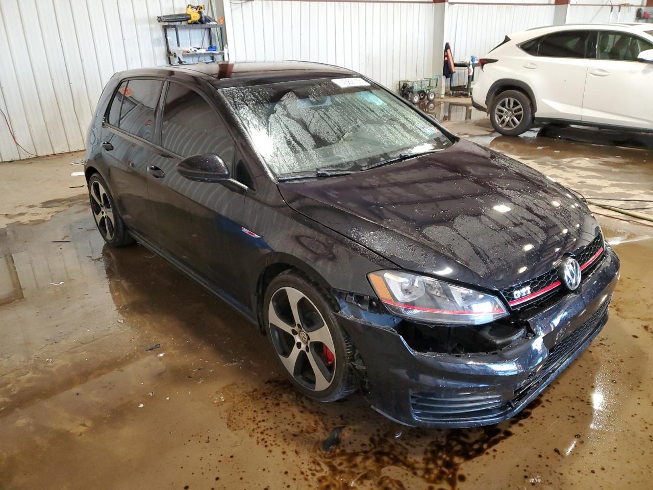 2017 Volkswagen GTI - Image 4