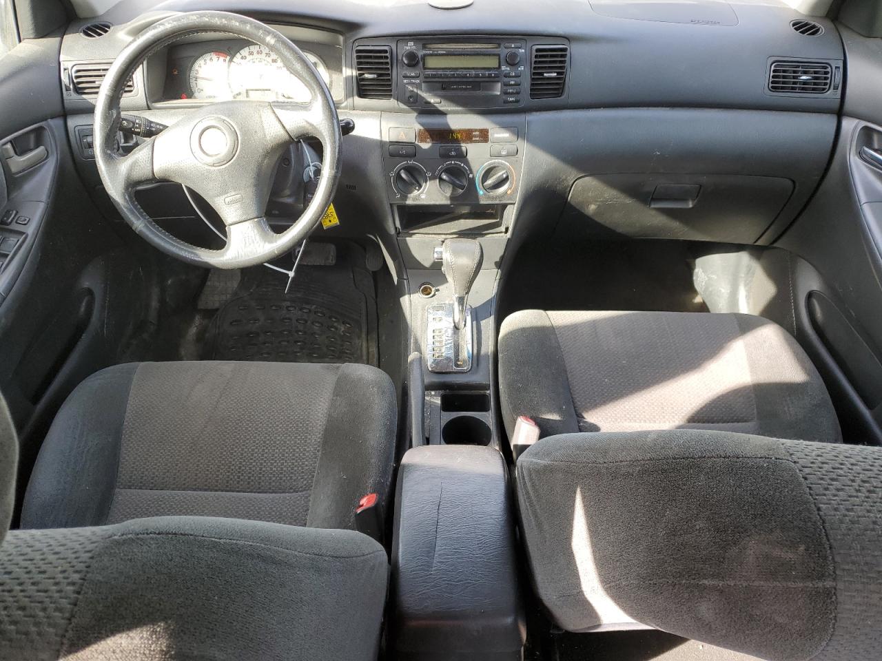 2004 Toyota Corolla - Image 8