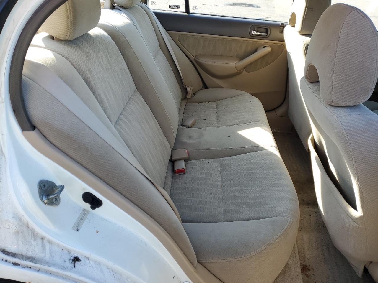 2005 Honda Civic - Image 11