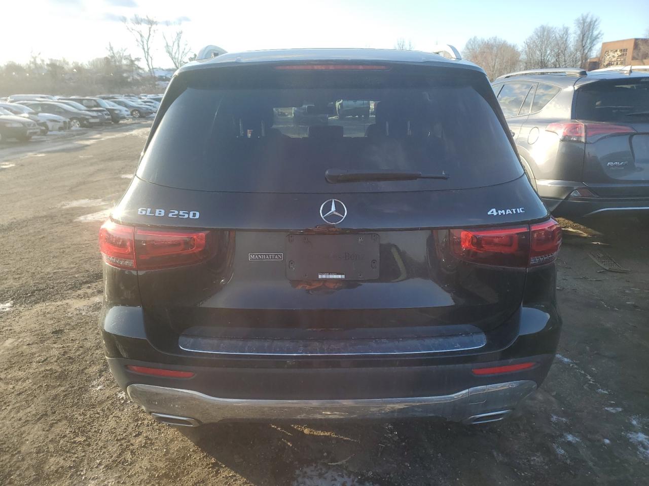 2020 Mercedes-Benz GLB - Image 6