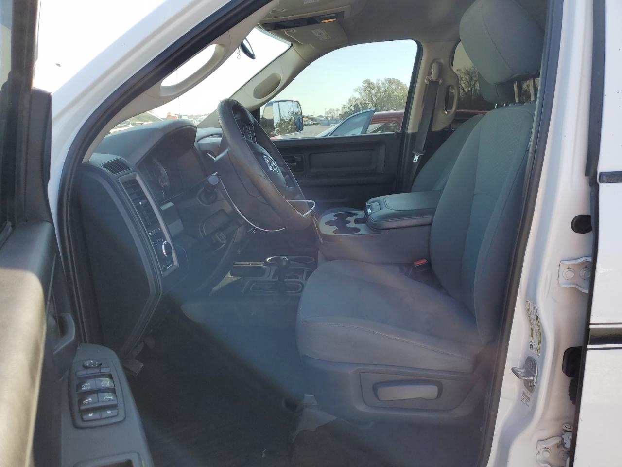 2018 RAM 2500 - Image 7