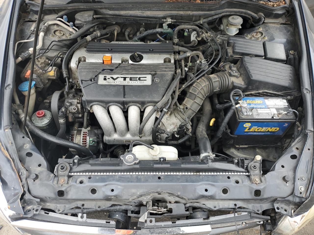 2005 Honda Accord - Image 11