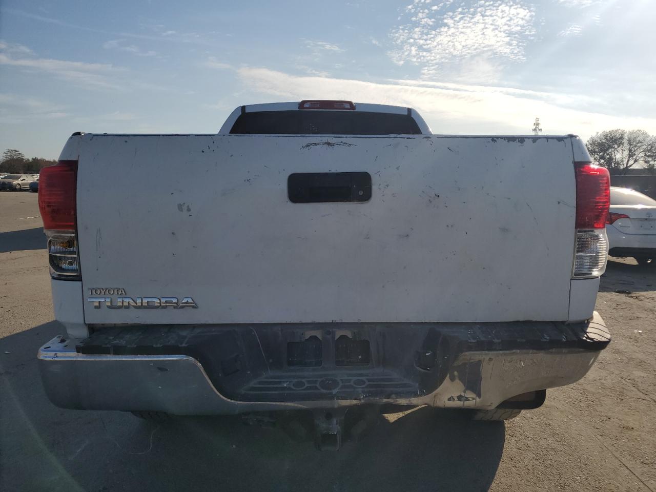 2011 Toyota Tundra - Image 6