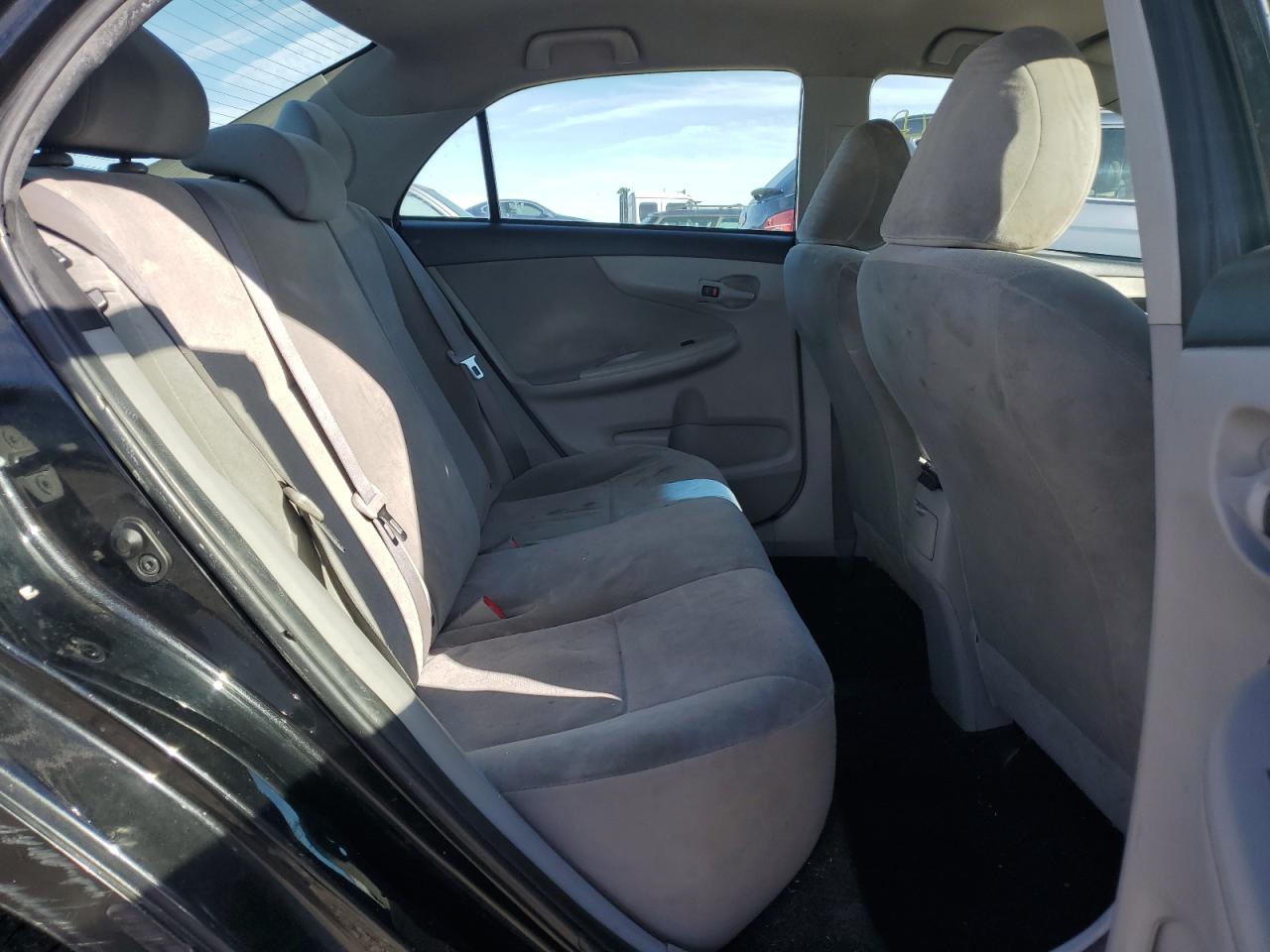 2012 Toyota Corolla - Image 10