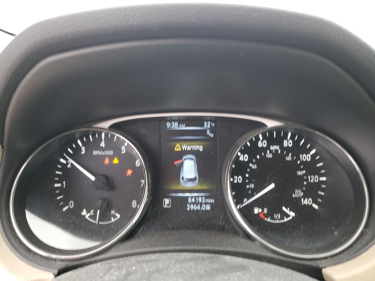 2016 Nissan Rogue - Image 9
