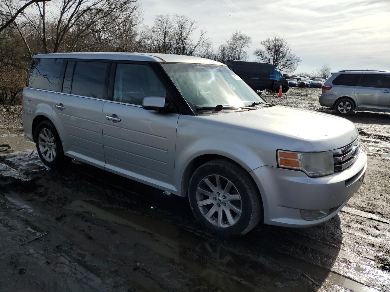 2009 Ford Flex - Image 4