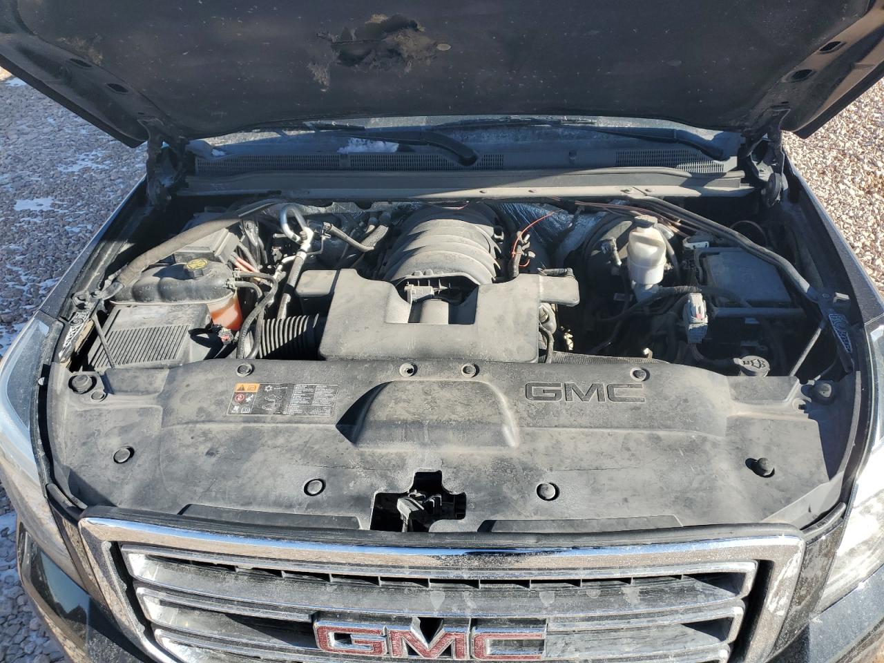 2016 GMC Yukon - Image 12