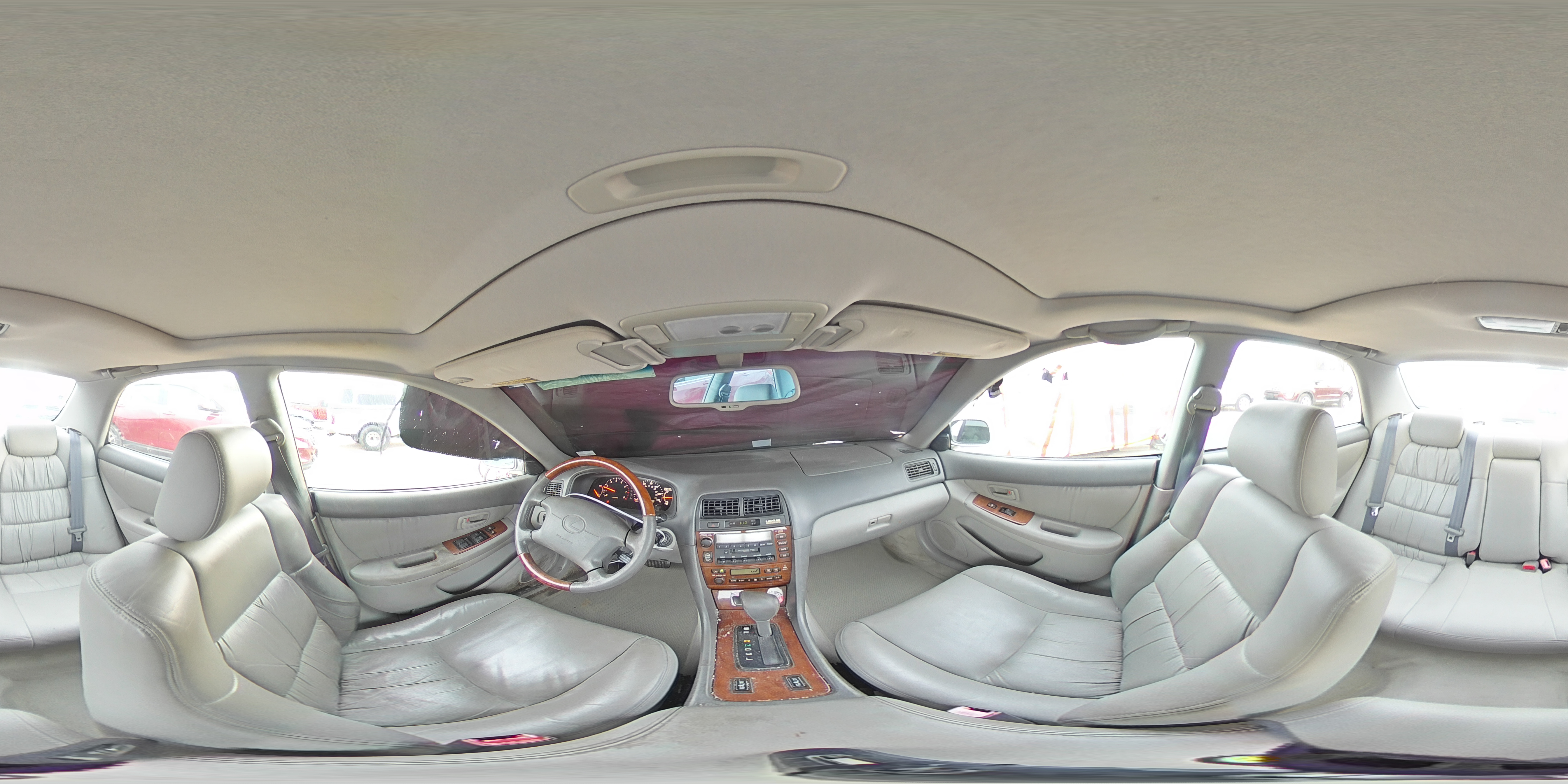 2001 Lexus ES - Image 13