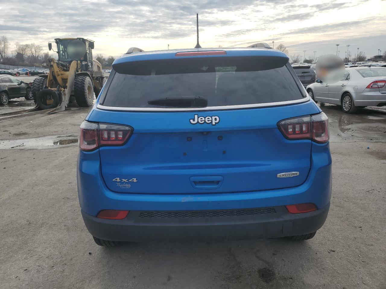 2018 Jeep Compass Latitude VIN: 3C4NJDBB0JT403313 Lot: 46607875