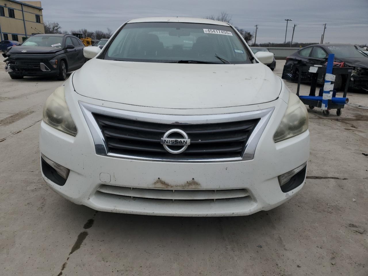 2014 Nissan Altima - Image 5