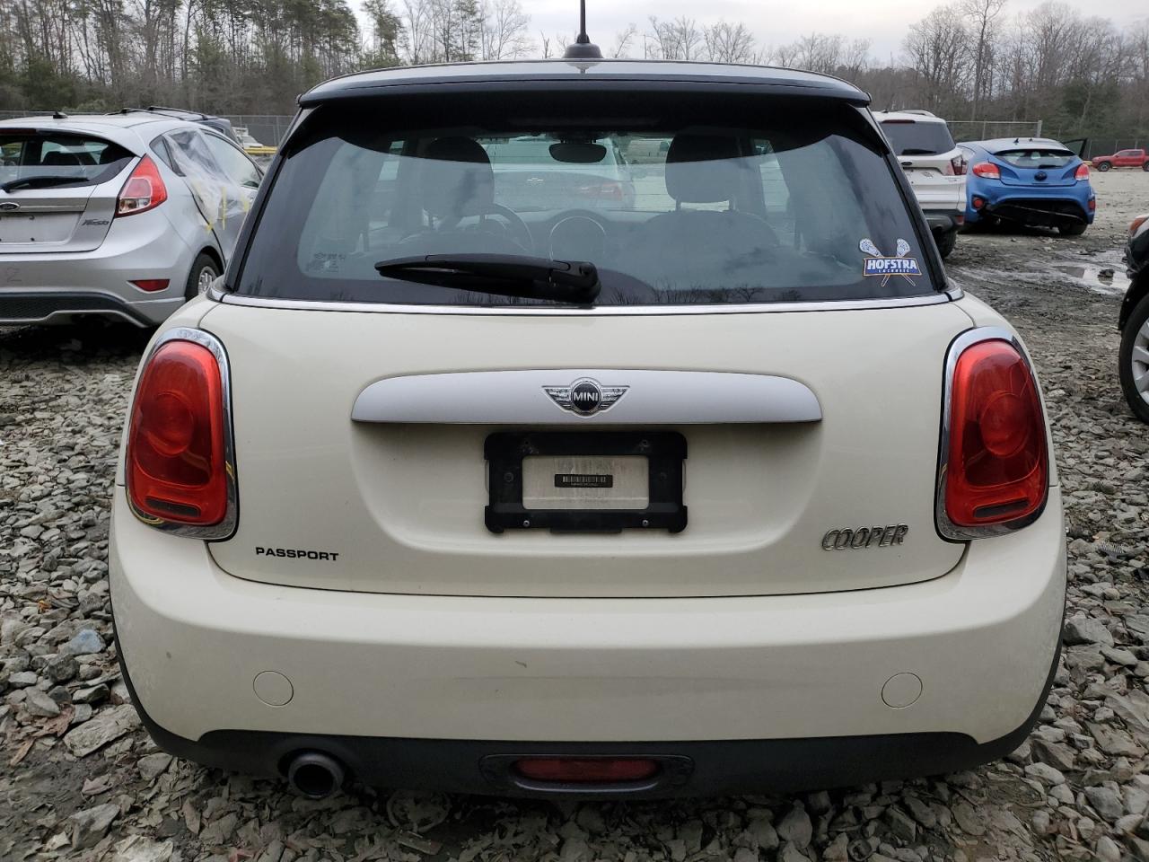 2015 MINI Cooper - Image 6