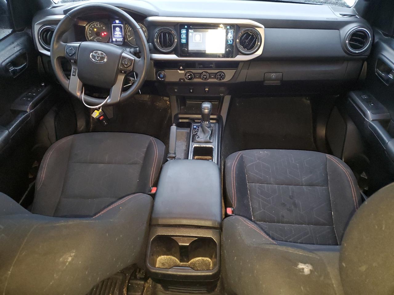 2017 Toyota Tacoma - Image 8