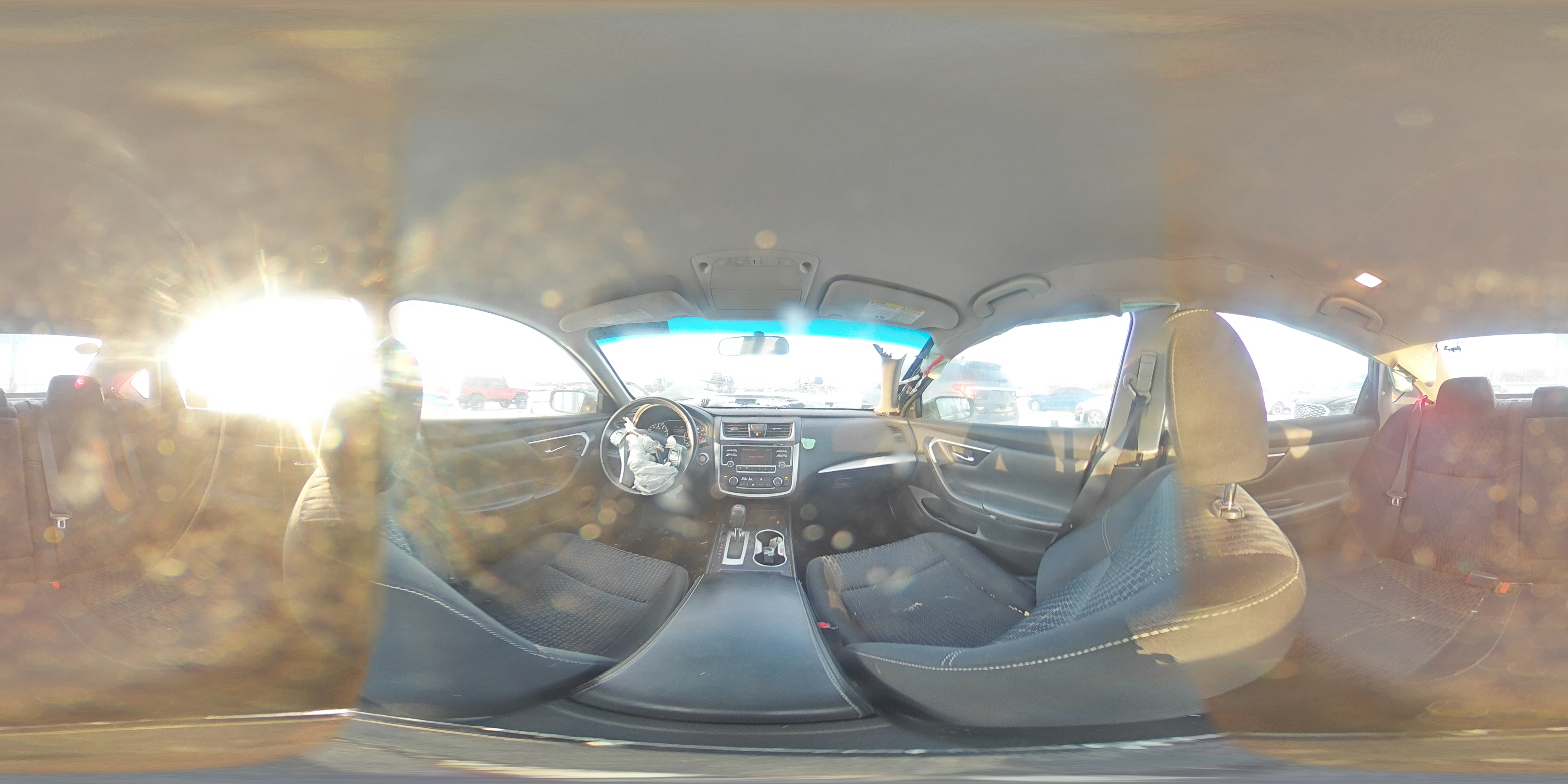 2016 Nissan Altima - Image 13