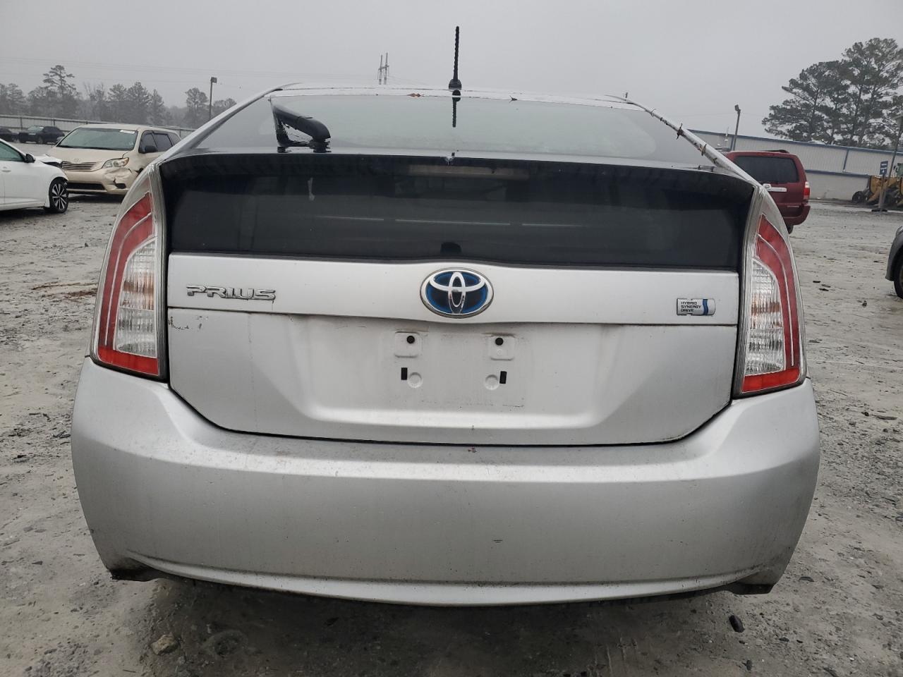 2012 Toyota Prius - Image 6