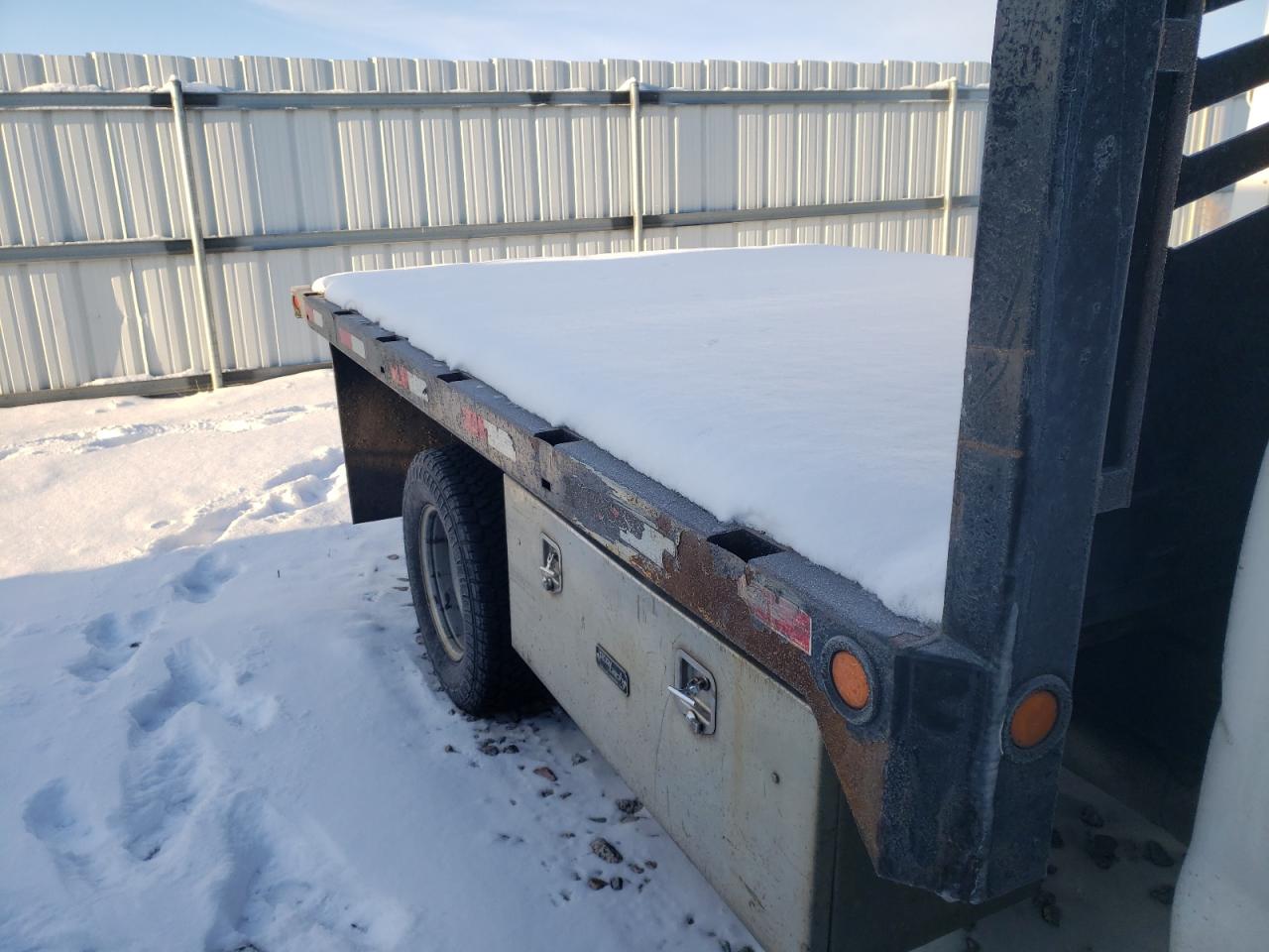 2011 Ford F350 - Image 10