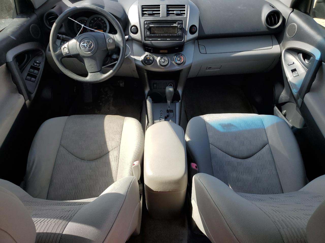 2012 Toyota RAV 4 - Image 8