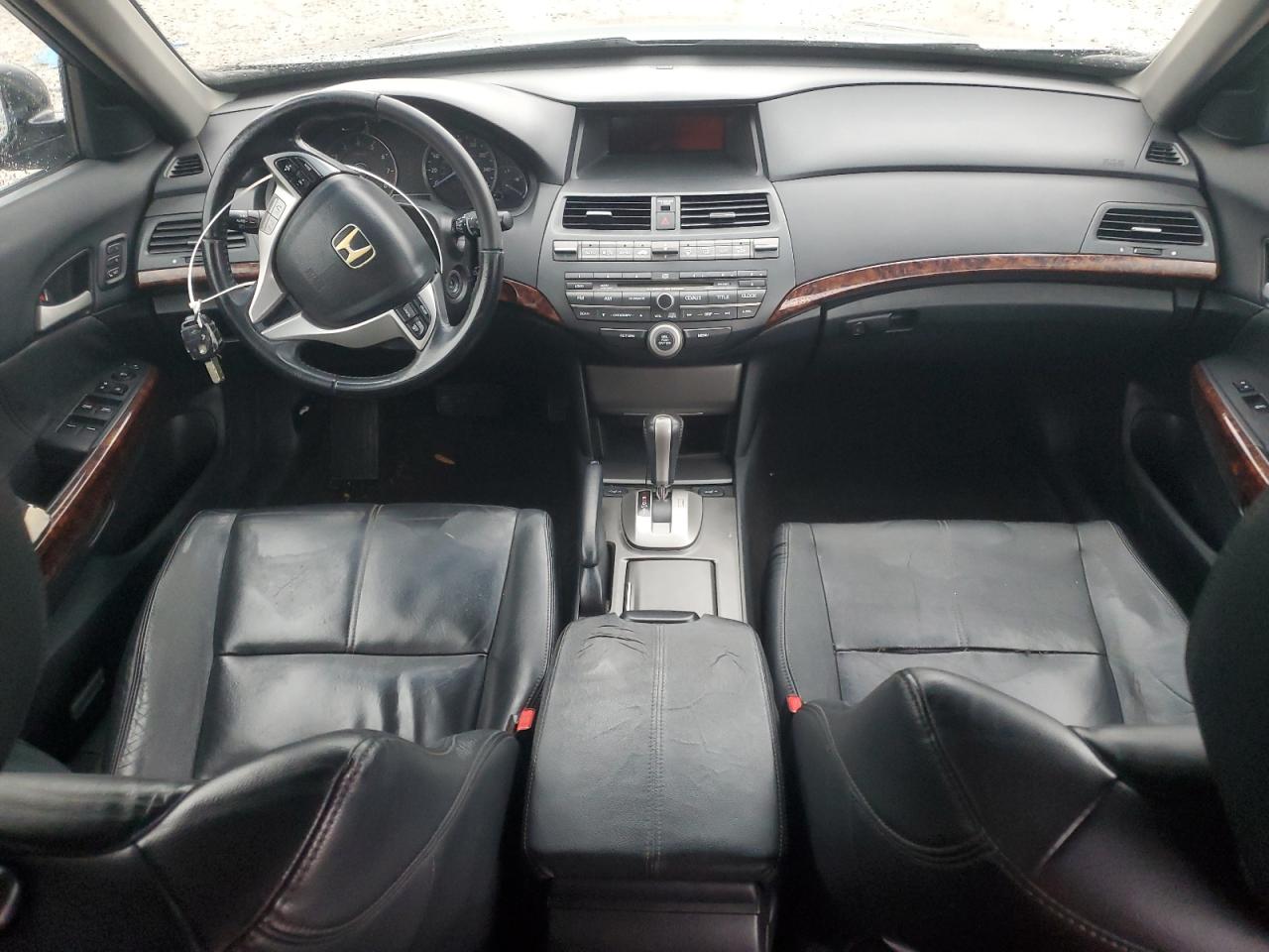 2010 Honda Accord - Image 8