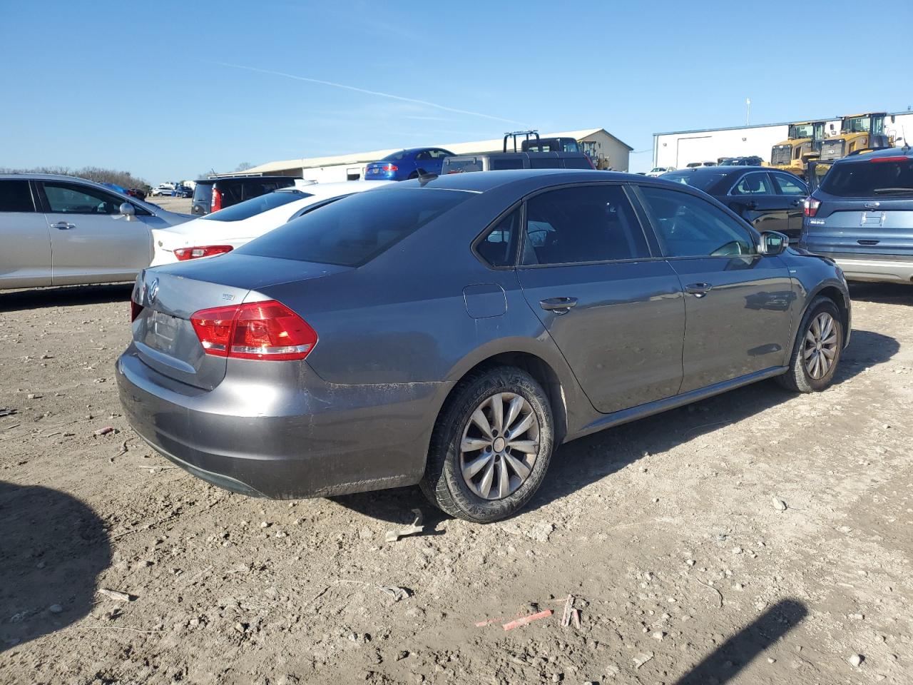 2014 Volkswagen Passat - Image 3