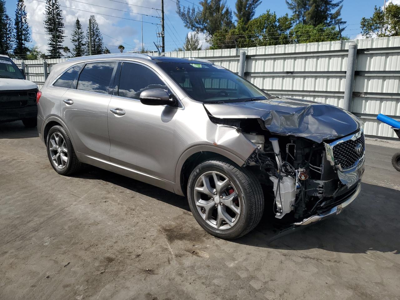 2018 Kia Sorento - Image 4