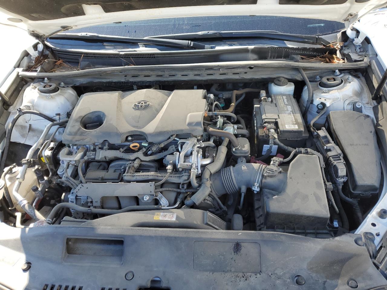 2020 Toyota Camry - Image 11