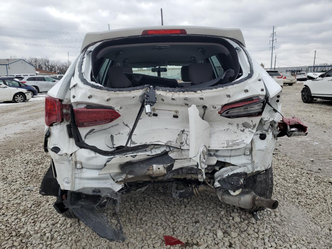2018 Hyundai Santa Fe - Image 6
