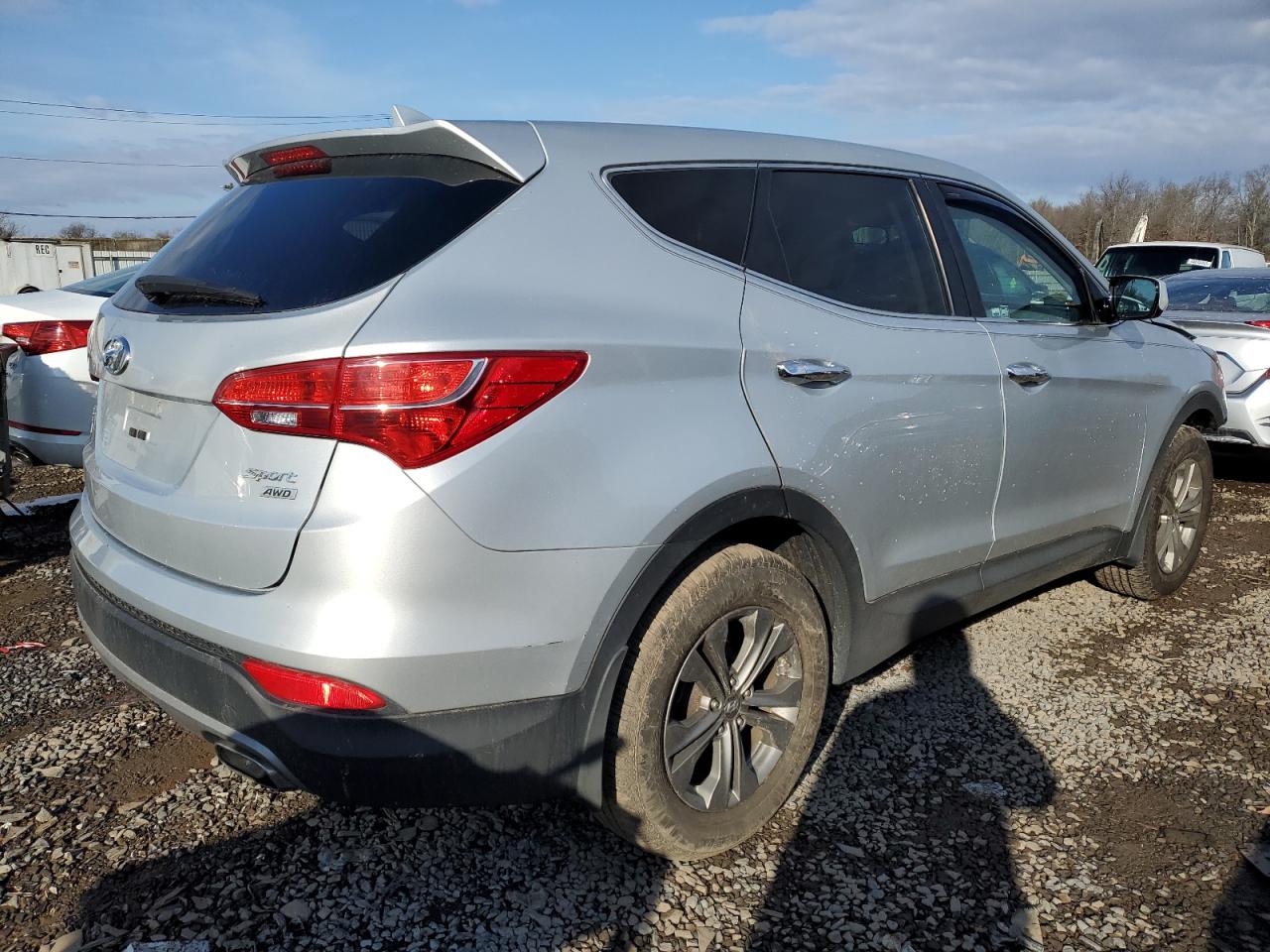2015 Hyundai Santa Fe - Image 3
