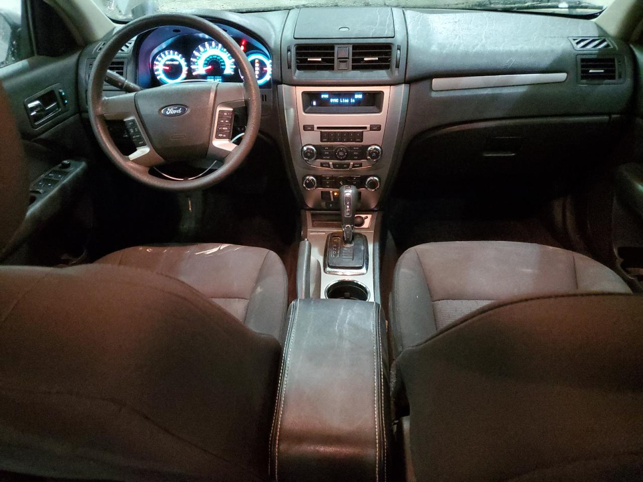 2010 Ford Fusion - Image 8
