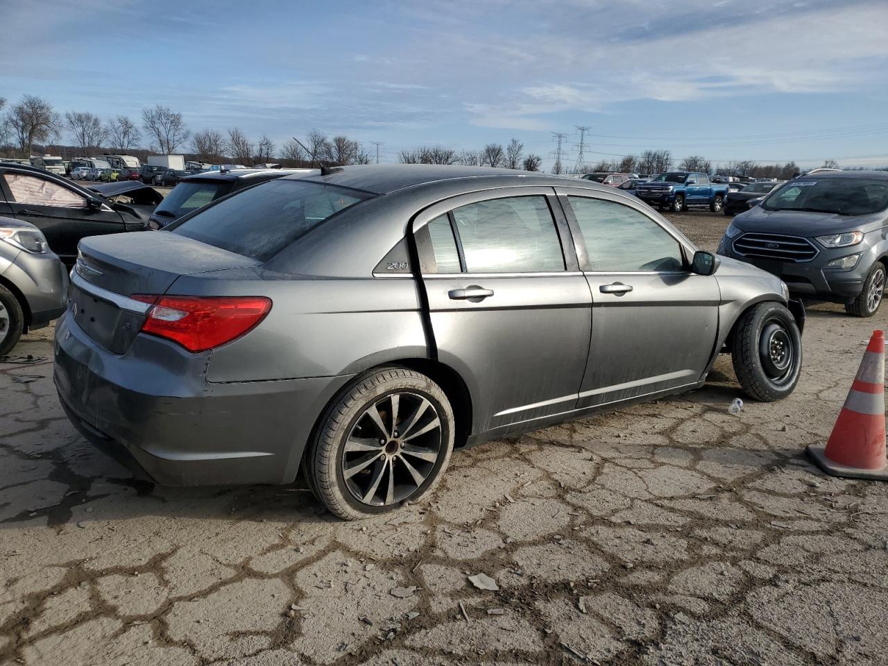 2012 Chrysler 200 - Image 3