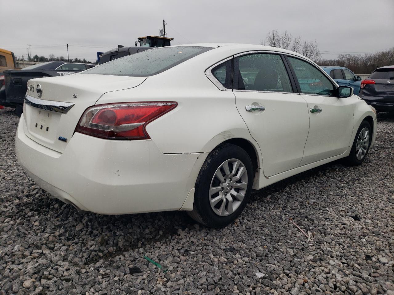2013 Nissan Altima - Image 3