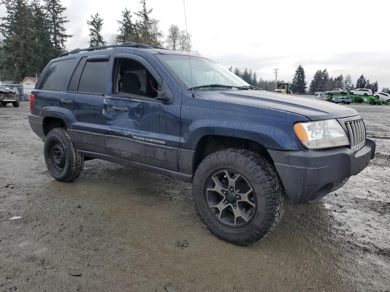 2004 Jeep Grand Cherokee - Image 4