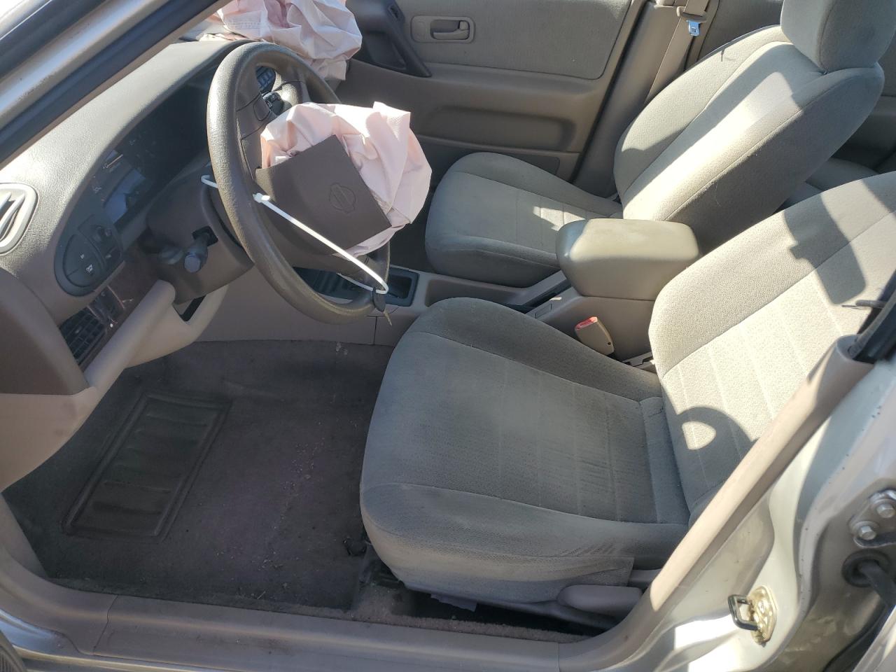 1996 Nissan Altima Xe VIN: 1N4BU31DXTC124365 Lot: 44236215
