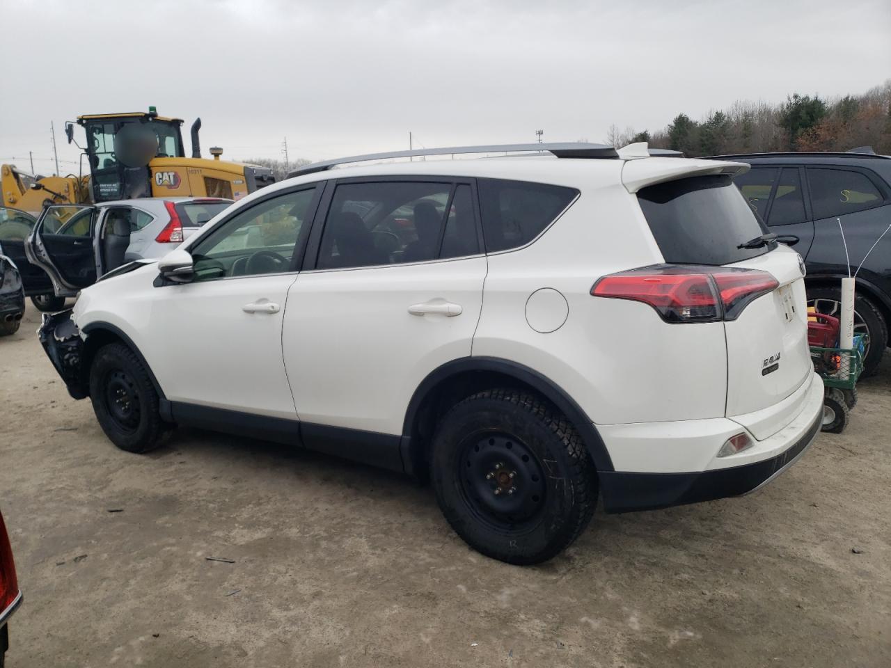 2017 Toyota RAV 4 - Image 2